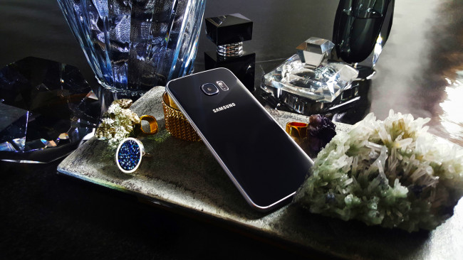 Обои картинки фото samsung galaxy s-6 android, бренды, samsung, драгоценности, кристаллы, минералы, самсунг, камни, смартфон, телефон