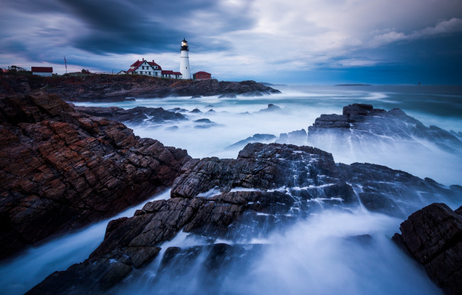 Обои картинки фото природа, маяки, маяк, океан, шторм, скалы