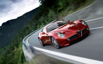 Картинка автомобили alfa+romeo красный скорость дорога