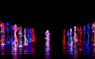 Картинка города фонтаны брызги цвета вода тёмный