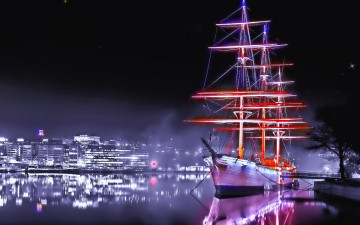Картинка корабли парусники парусник ночь освещение набережная