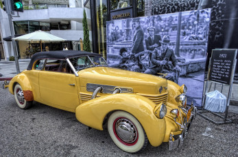 Картинка 1937+cord+812+sc+phaeton автомобили выставки+и+уличные+фото автошоу выставка