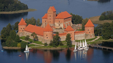 Картинка города тракайский+замок+ литва trakai castle lithuania