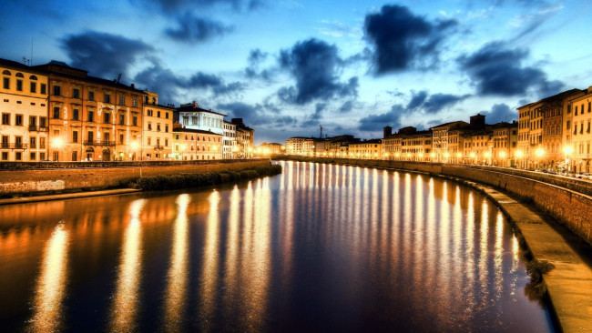 Обои картинки фото города, пиза , италия, река, огни, вечер