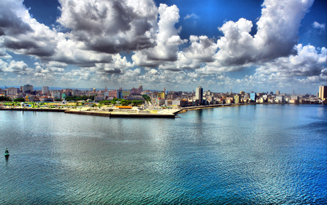 Обои картинки фото города, гавана , куба, набережная, залив, облака