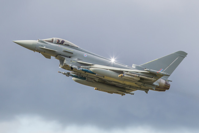 Обои картинки фото ef-2000 typhoon, авиация, боевые самолёты, истребитель