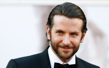 обоя мужчины, bradley cooper, улыбка, бабочка