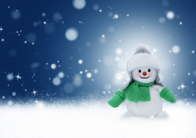 Обои картинки фото праздничные, снеговики, снеговик, улыбка