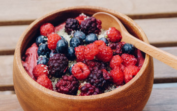 Картинка еда фрукты +ягоды ягоды малина ежевика черника