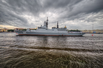 Картинка neva+river+in+st +petersburg корабли крейсеры +линкоры +эсминцы река крейсер