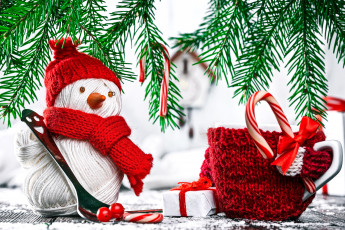 Картинка праздничные снеговики подарки ёлка нитки снеговик