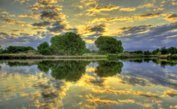 Картинка природа реки озера трава река деревья свет облака