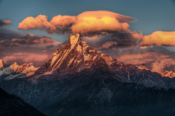 Картинка poon hill himalayas nepal природа горы облака гималаи непал