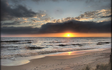 Картинка природа восходы закаты океан пляж горизонт тучи закат волны