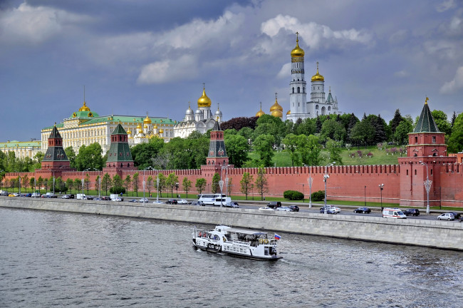 Обои картинки фото города, москва , россия, река, кремль