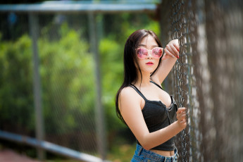 Картинка девушки -unsort+ азиатки очки девушка модель поза азиатка брюнетка красотка макияж наряд