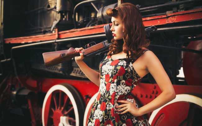Обои картинки фото девушки, -unsort , девушки с оружием, фон, взгляд, девушка