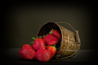 Картинка еда клубника +земляника ягоды спелая