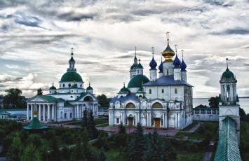 Картинка спасо Яковлев монастырь ростов города православные церкви монастыри купола кресты