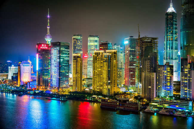 Обои картинки фото shanghai, china, города, шанхай, китай, ночной, город, здания, небоскрёбы, река