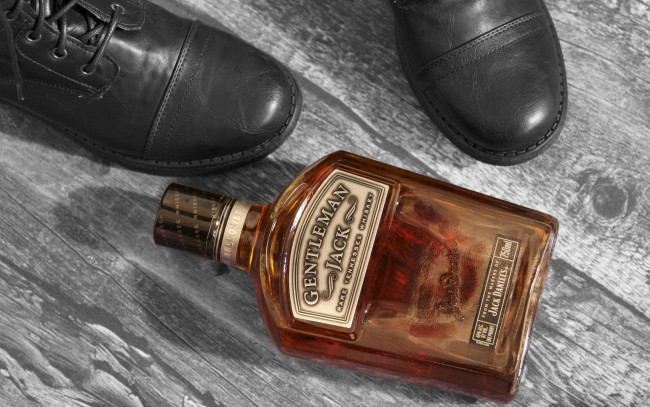 Обои картинки фото whisky, бренды, напитков, разное, бутылка, gentleman, jack, виски