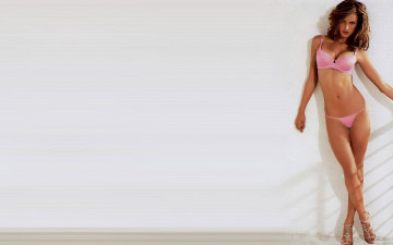 Картинка девушки alessandra+ambrosio модель шатенка белье
