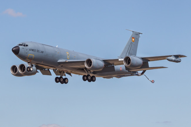 Обои картинки фото c-135fr, авиация, военно-транспортные самолёты, заправщик