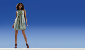Картинка девушки irina+shayk каблуки ирина шейк кольцо платье модель
