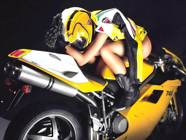 Обои картинки фото мотоциклы, мото, девушкой, шлем, мотоцикл, девушка