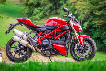 Картинка мотоциклы ducati bike red