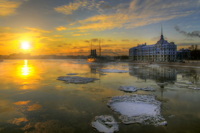 Обои картинки фото города, санкт-петербург,  петергоф , россия, закат, нива, зима, аврора, крейсер