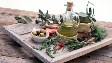 Картинка еда разное масло укроп розмарин оливки перчик