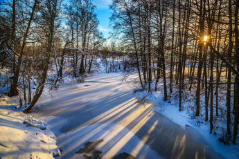 Картинка природа реки озера мороз зима деревья winter рассвет river тень солнце небо река snow лед
