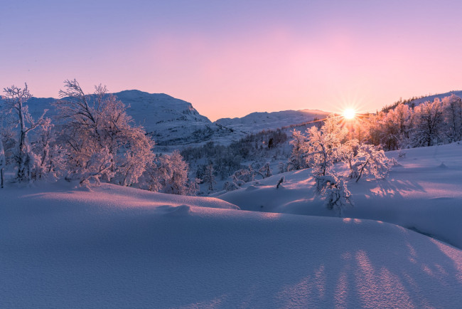 Обои картинки фото природа, восходы, закаты, jоrn, allan, вечер, тень, закат, снег, горы, зима, мороз