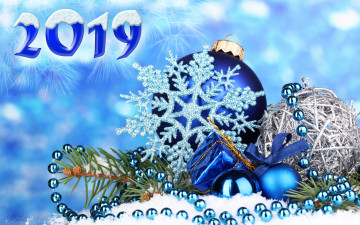 Картинка праздничные украшения бусы снежинка шарики год