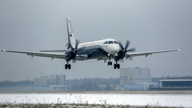 Обои картинки фото ил-114-300, авиация, пассажирские самолёты, турбовинтовой, ближнемагистральный, пассажирский, самолет, 16, декабря, 2020, года, аэродром, в, жуковском