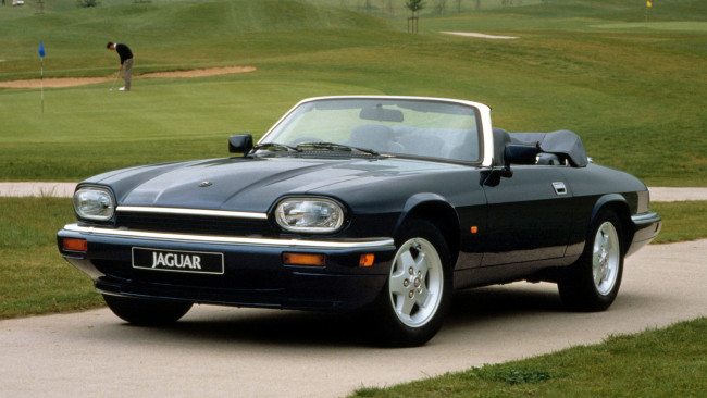 Обои картинки фото jaguar xjs, автомобили, jaguar, land, rover, ltd, легковые, класс-люкс, великобритания