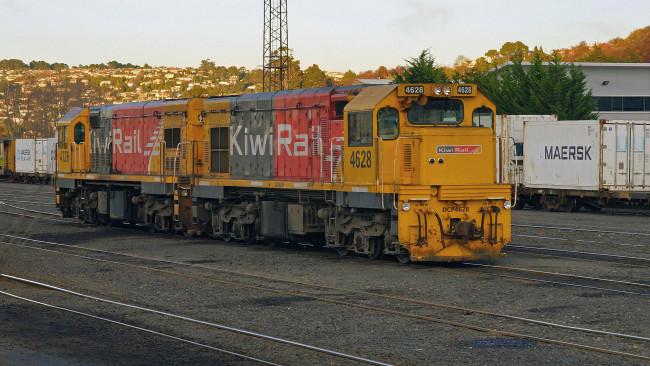 Обои картинки фото kiwirail dcp 4628, техника, локомотивы, локомотив, рельсы, дорога, железная