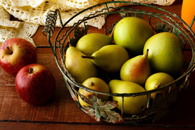 Обои картинки фото еда, фрукты,  ягоды, яблоки, груши