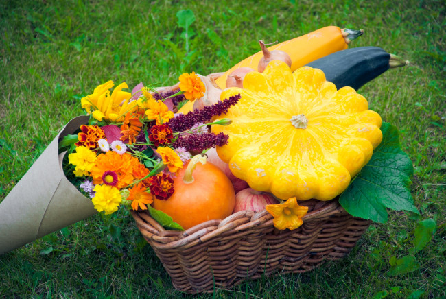 Обои картинки фото еда, фрукты и овощи вместе, цветы, яблоки, тыква