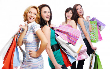 Картинка девушки -+группа+девушек улыбки шопинг пакеты