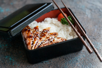 Картинка еда рыба +морепродукты +суши +роллы соус рис