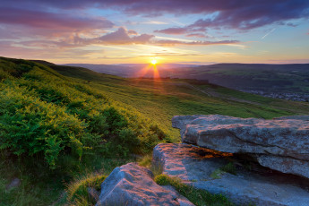 Картинка природа восходы закаты камни облака небо солнце закат йоркшир долина поля кусты англия