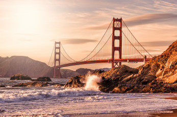 Картинка города -+мосты берег камни сша золотые ворота скалы пляж волны брызги мост сан франциско город
