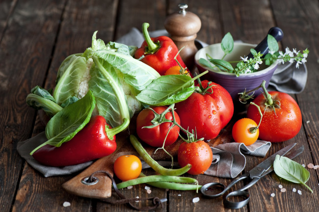 Обои картинки фото еда, овощи, перец, капуста, помидоры