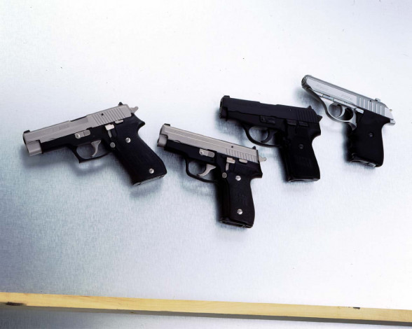 Обои картинки фото sig, family, оружие, пистолеты