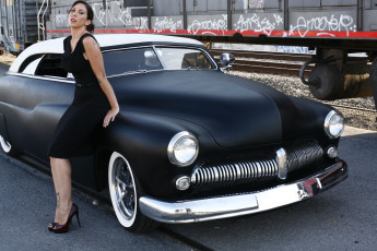 Картинка автомобили авто+с+девушками dress black mercury classic babe