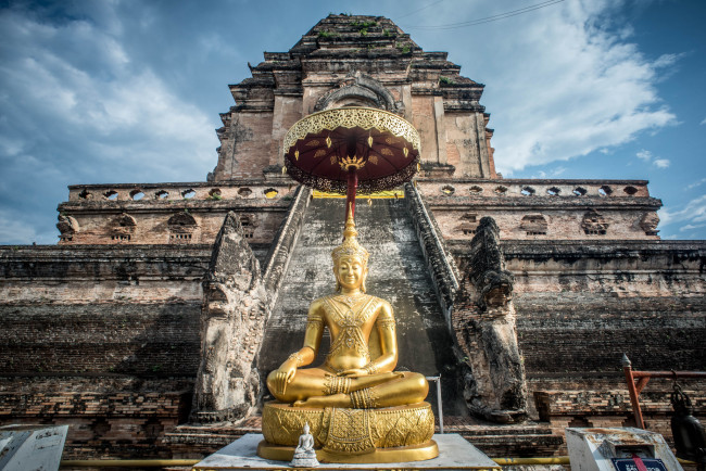 Обои картинки фото wat chedi luang,  chiang mai, города, - буддийские и другие храмы, простор
