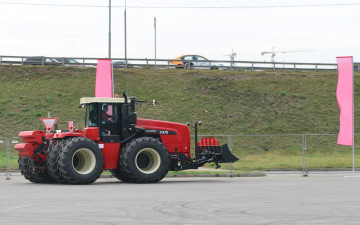 Картинка техника тракторы передний поворотный отвал трактор ростcельмаш rsm 2375