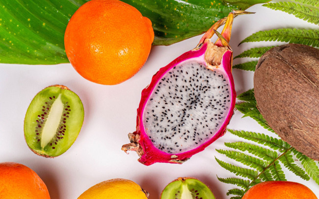 Обои картинки фото еда, фрукты,  ягоды, кокос, киви, апельсин, питахайя